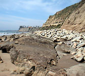 HEN006 Rock Pile